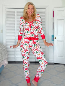 Jolly Gingerbread Bow Pajama Set 2